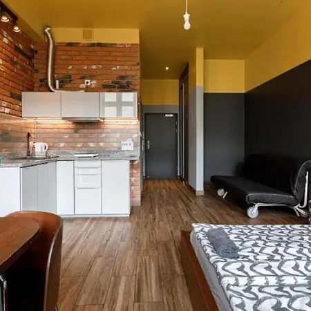 Апартаменты Golden Apartments&glamping-k28 *