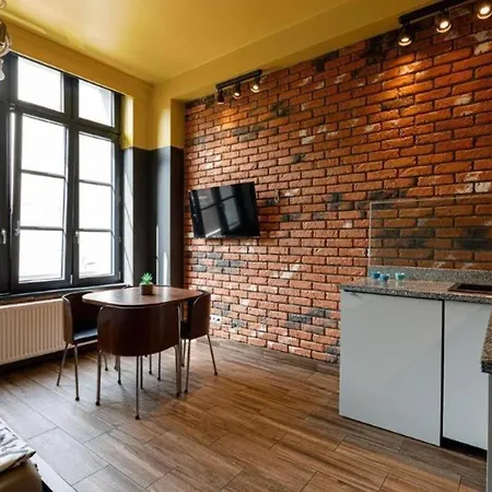 Golden Apartments&glamping-k28 아파트